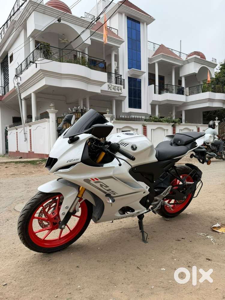 yamaha R15 2025