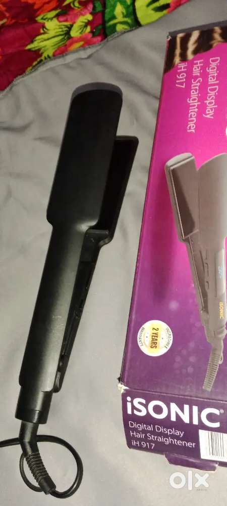 Hair straightening machine