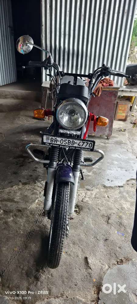 अच्छा माइलेज है और दमदार है