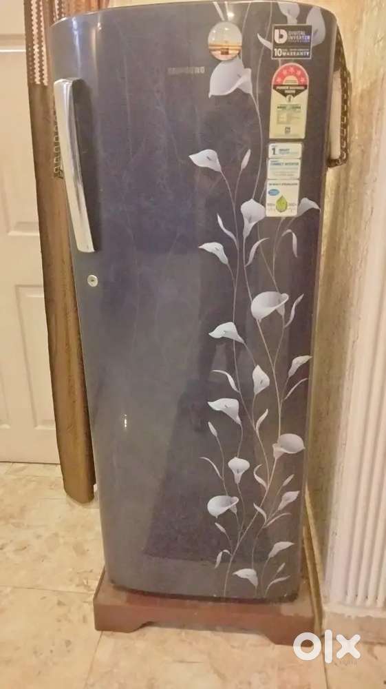Good condition fridge 230 liter
