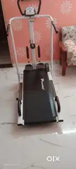 Treadmill new condition