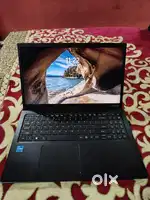 Acer laptop 8gb Ram 512gb storage with charger