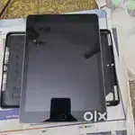 Ipad 6th generation 32GB Wifi + Cellular