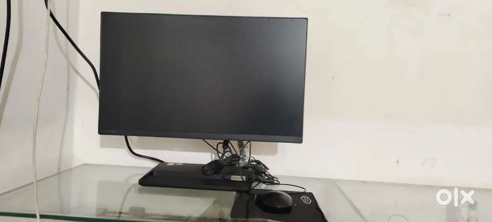 LENOVO DESKOP 8GB 1TB