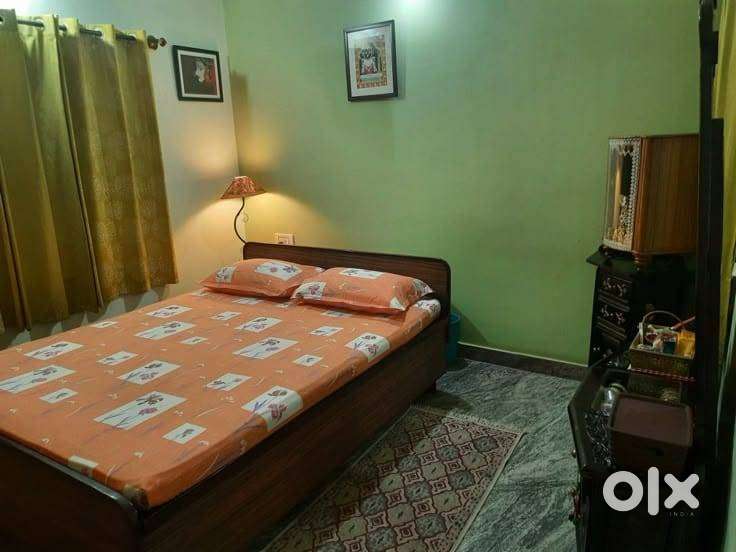 Rent houses and daily rental basis rooms home stay Fresh up fr Avlbl