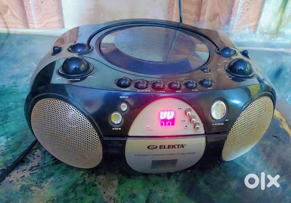 Elekta Radio cum DVD Bluetooth speakers