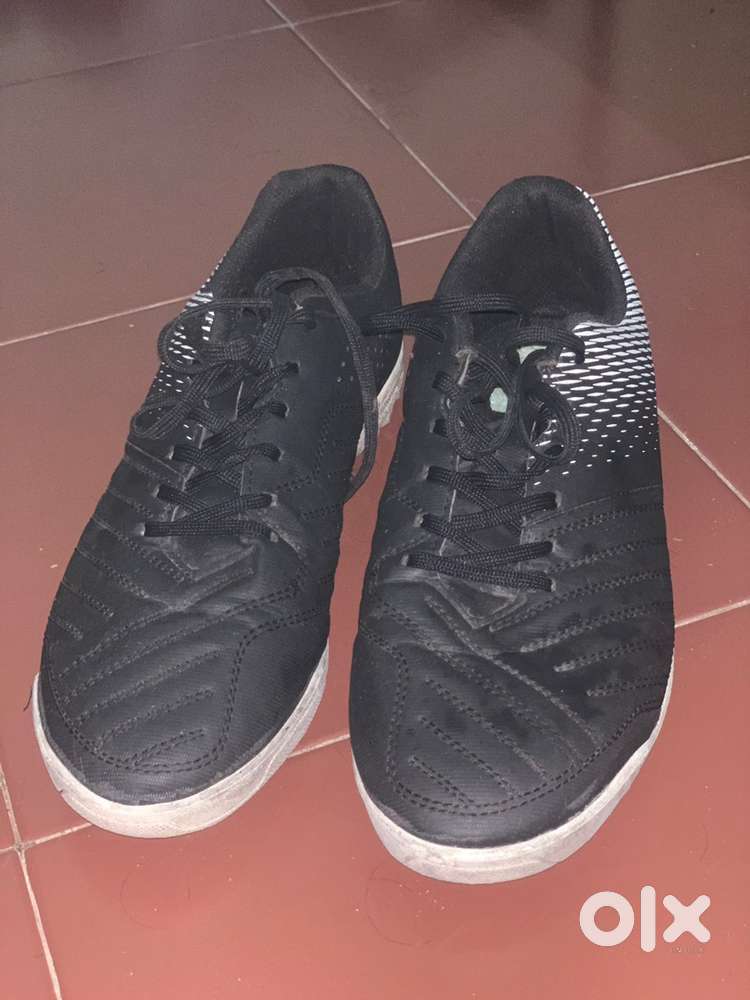 Kipsta Football Boots – Size 10 – Less Used