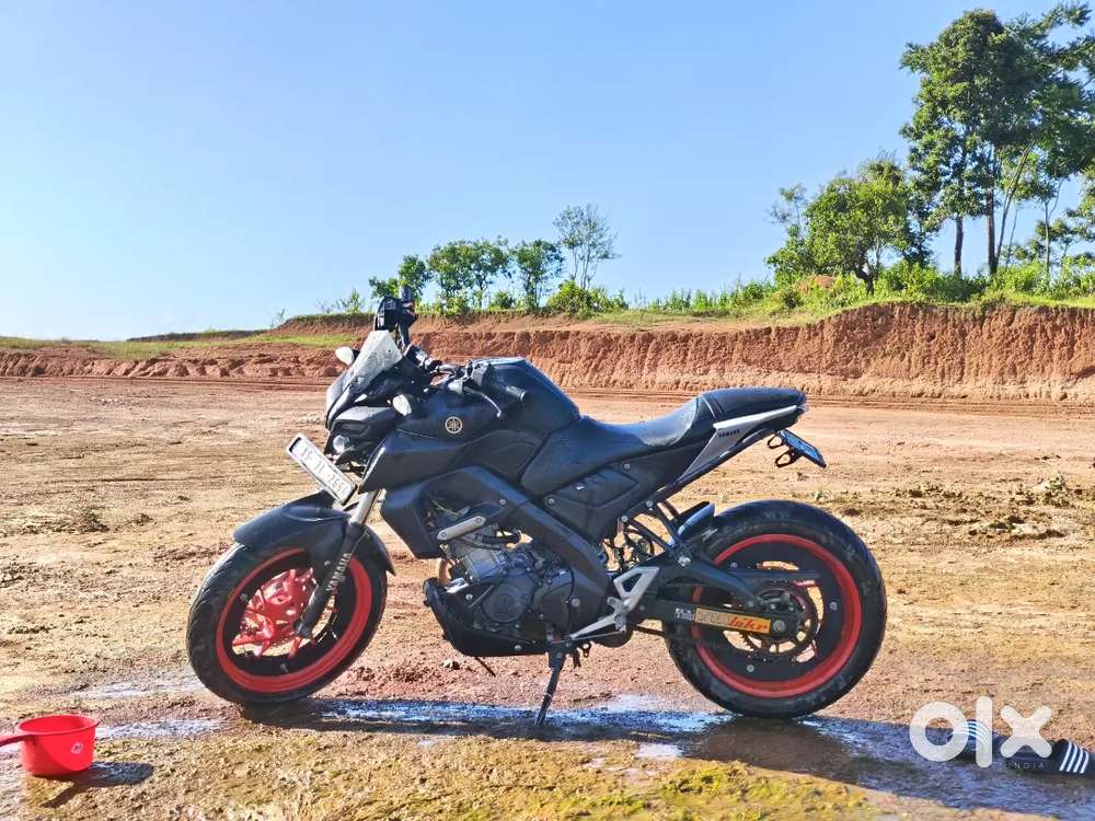 MT 15 bs6  2020