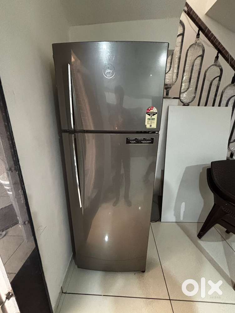 290 L Double door refrigrator Godrej