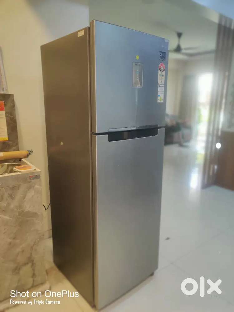 Refrigerator (fridge) in very good without any damage