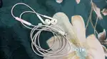 Iphone lighting earphone