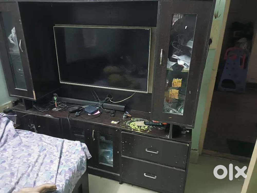 Tv unit for sale