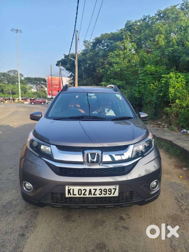Honda BR-V Style Edition V CVT, 2016, Petrol