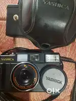 Yashica MF-2 super camera