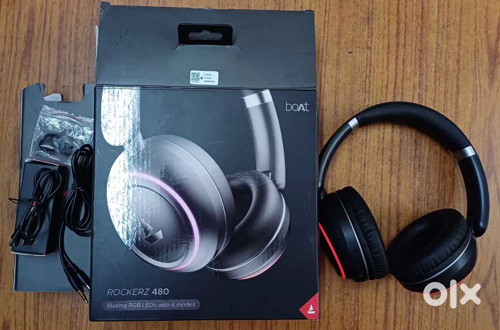 Boat_ Boom wireless headphone for sale