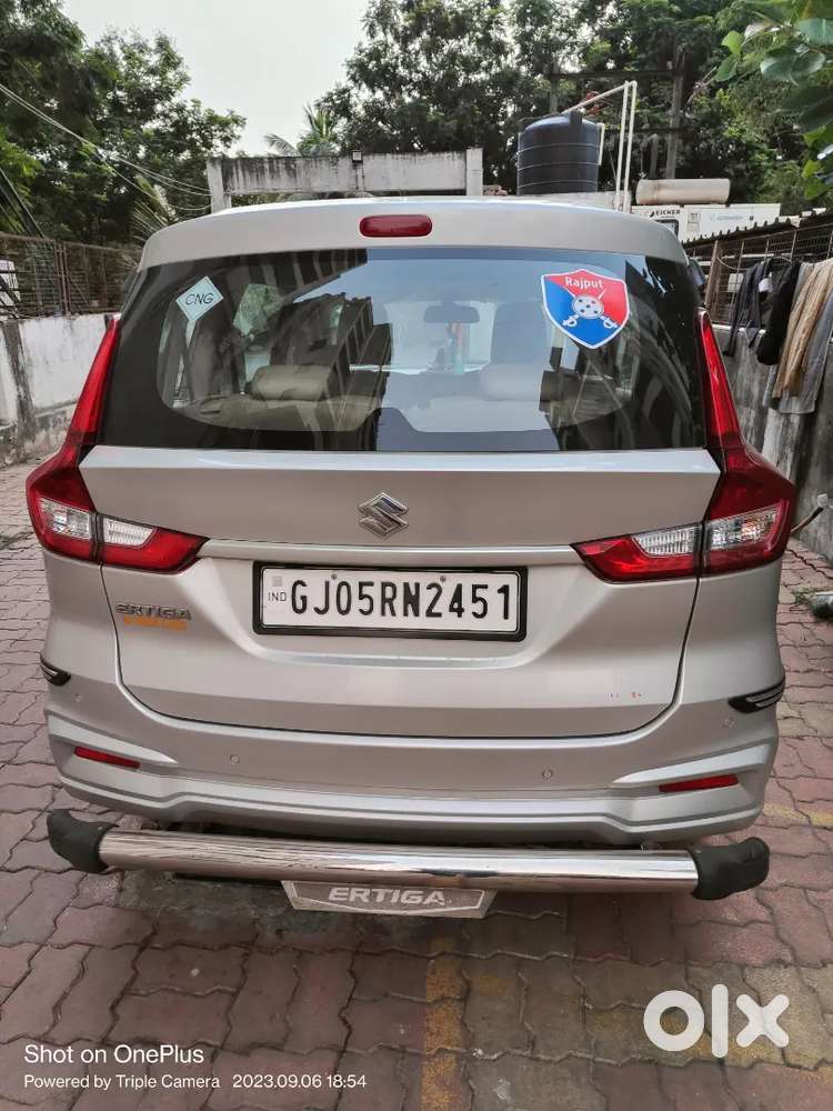 Maruti Suzuki Ertiga 2021 company fitted CNG 82000 km  company service