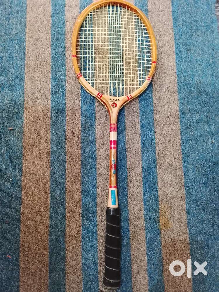 Ball batmittion wooden bat