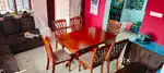 Six seater sesam dining table with six chair