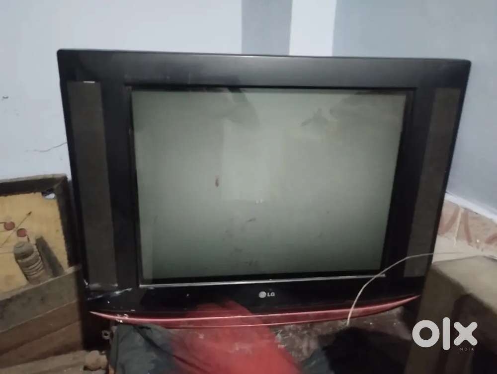 LG 30 Inch flat TV & Oscar TV 12inch