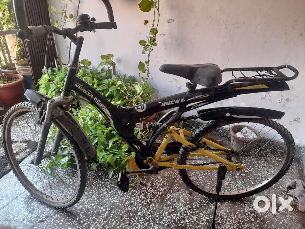 Hercules Rocky 2.0 (black and yellow)