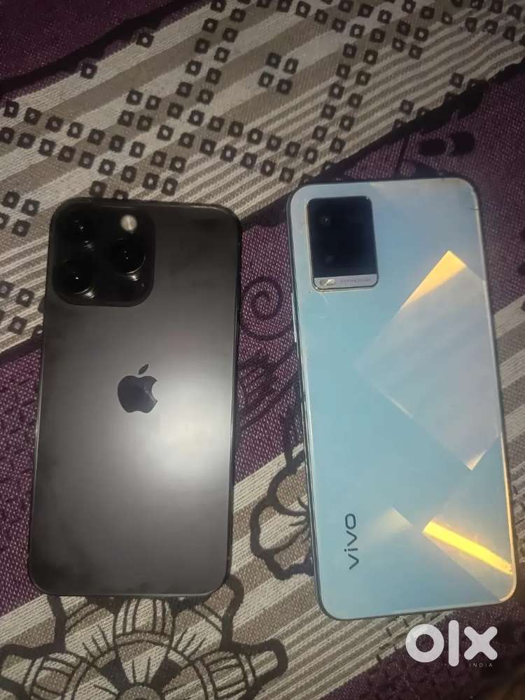 Iphone xs converted into 16 pro & Vivo v21 Both