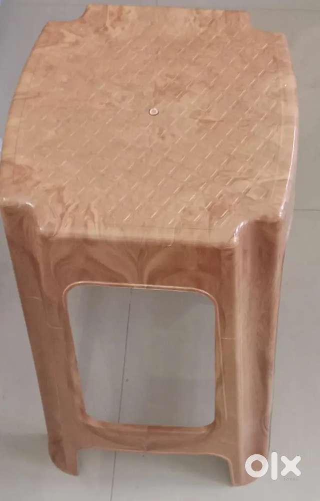 Tables & Stools - suitable for packing units