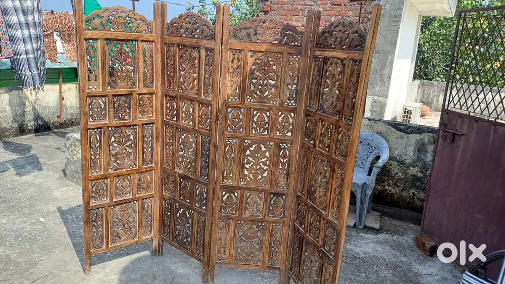 Wooden room divider