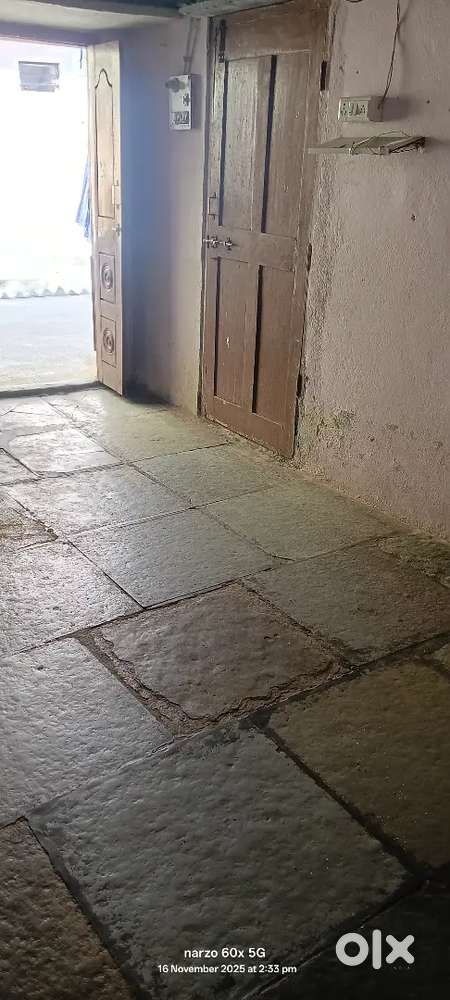 Room for rent available at Rasoolpura , Gun bazar,annaram