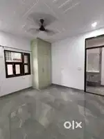 2BHK Builder Floor for Rent – Shiv Ganga Super Market, Dwarka Morh