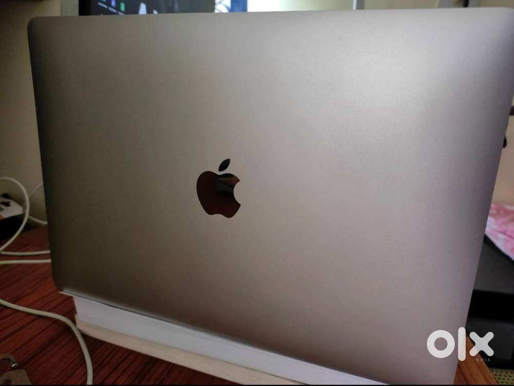 Macbook M1