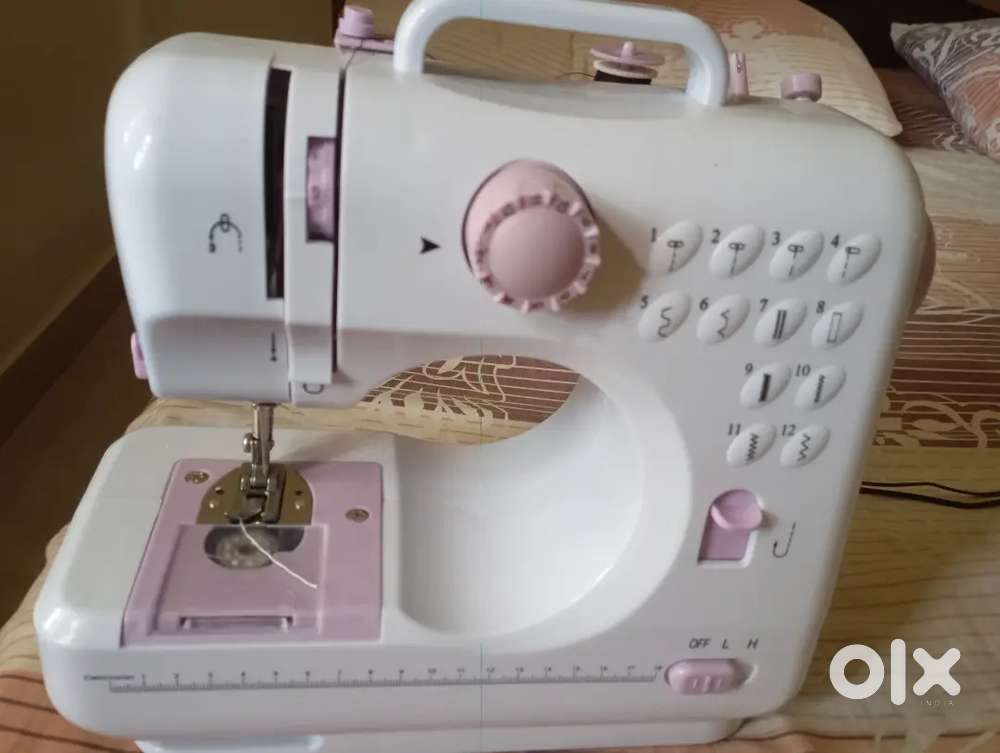 Electric stitching machine