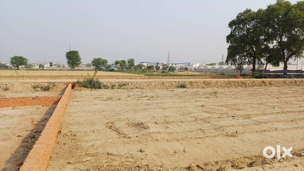 Plot Sale in Vrindavan Garden