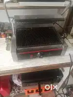 Sandwich machine