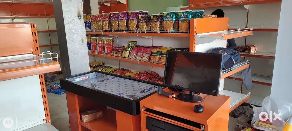 1 vecancy For girl Receptionist & Billing Machine