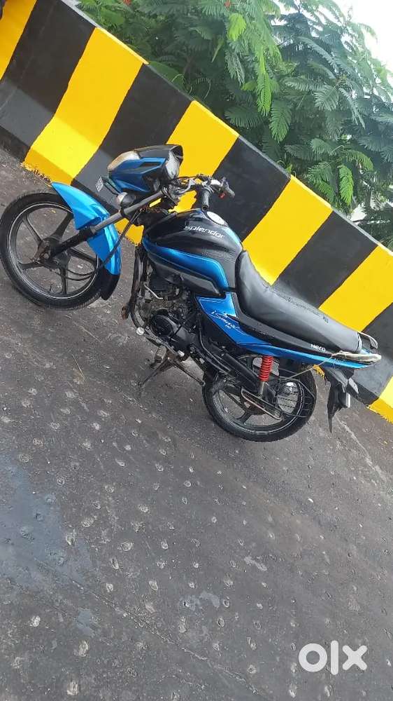 Multibikes24 warranty coverd bikes or scooty available parichowk