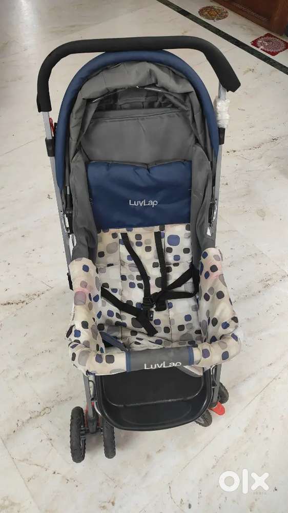 Luvlap stroller for kids age 0 to 3 years