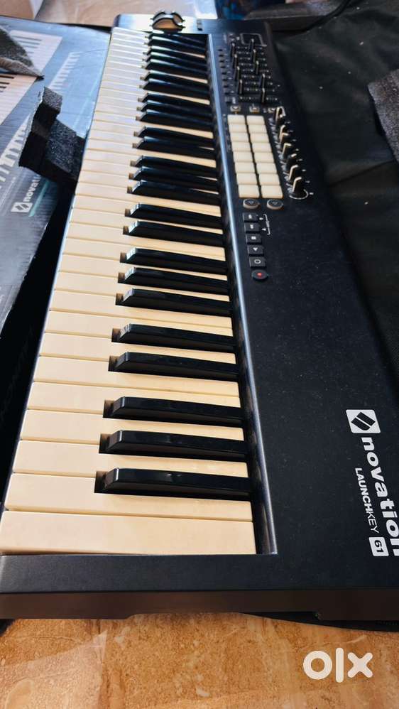 Novation Launchkey 61