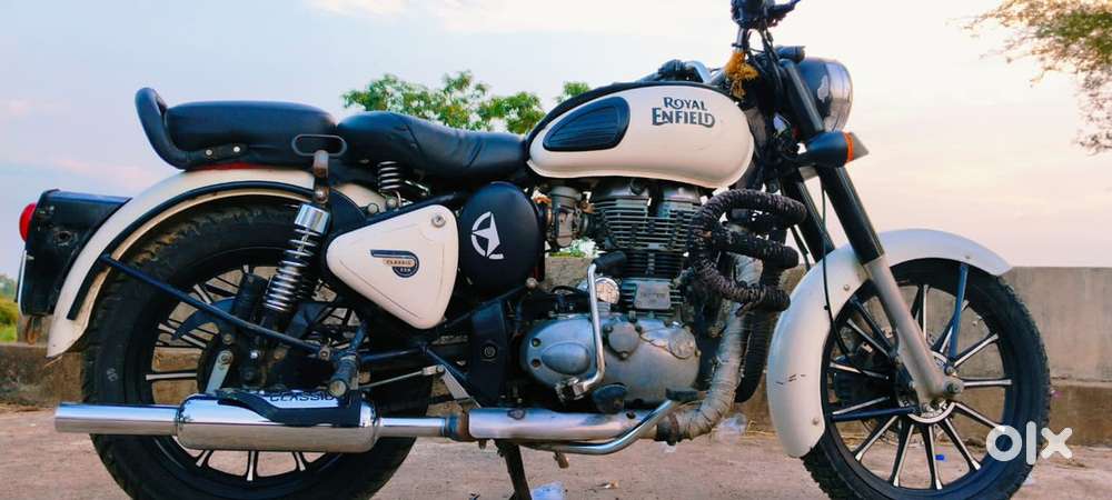 Royal enfield 350 with alloy wheels