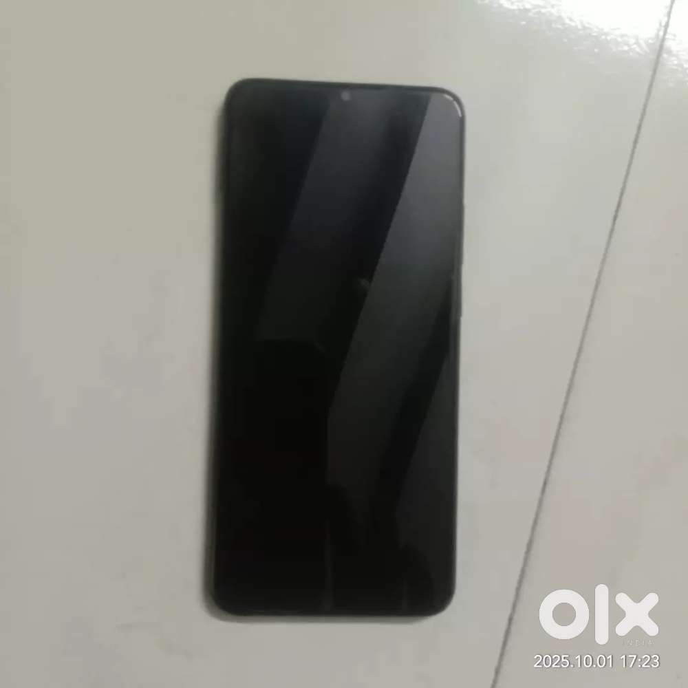 Opposite A15 very goodcondition anyone want plz call me, look like new