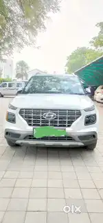 Hyundai Venue 2021 Petrol Well Maintained
