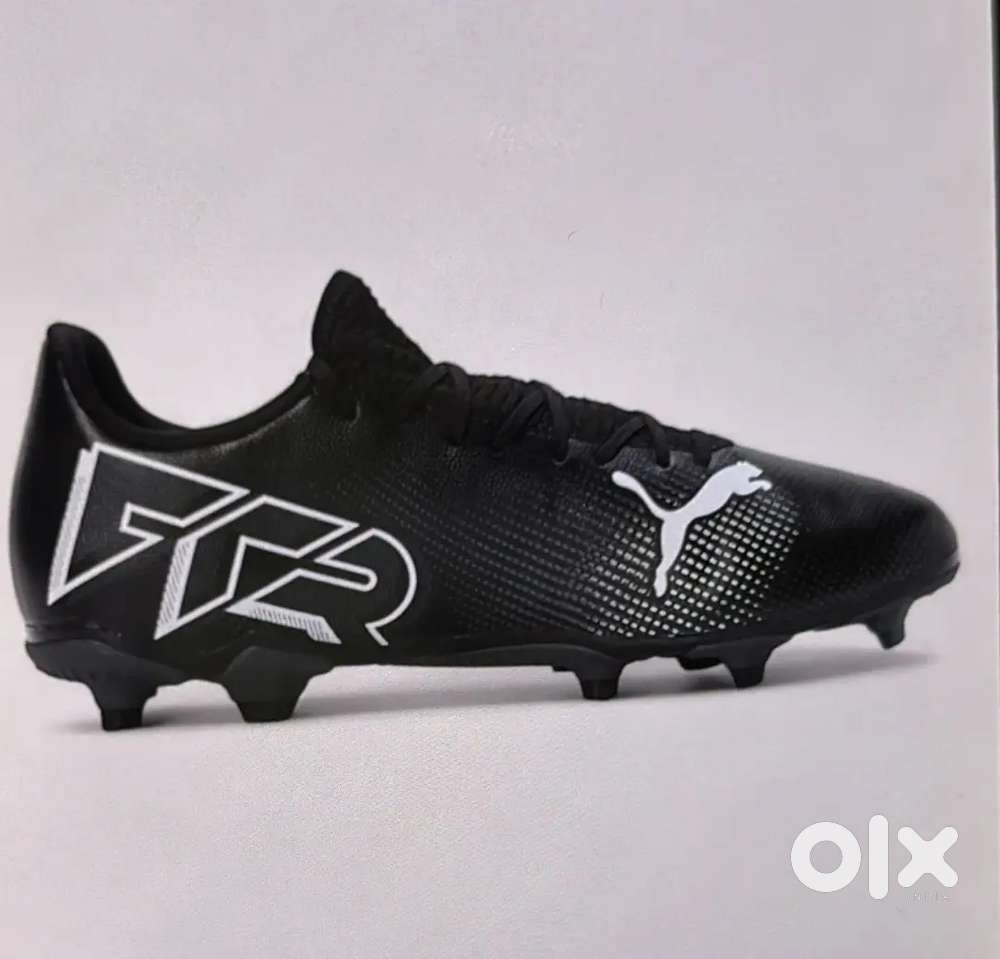 Puma Football Studs