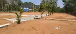 3,4,5,6,7 cent  house plot near pukkatupady malayidumthuruth busroot