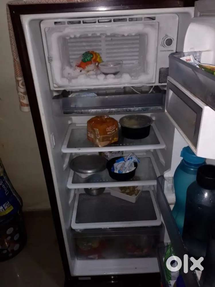 Whirlpool single door refrigerator