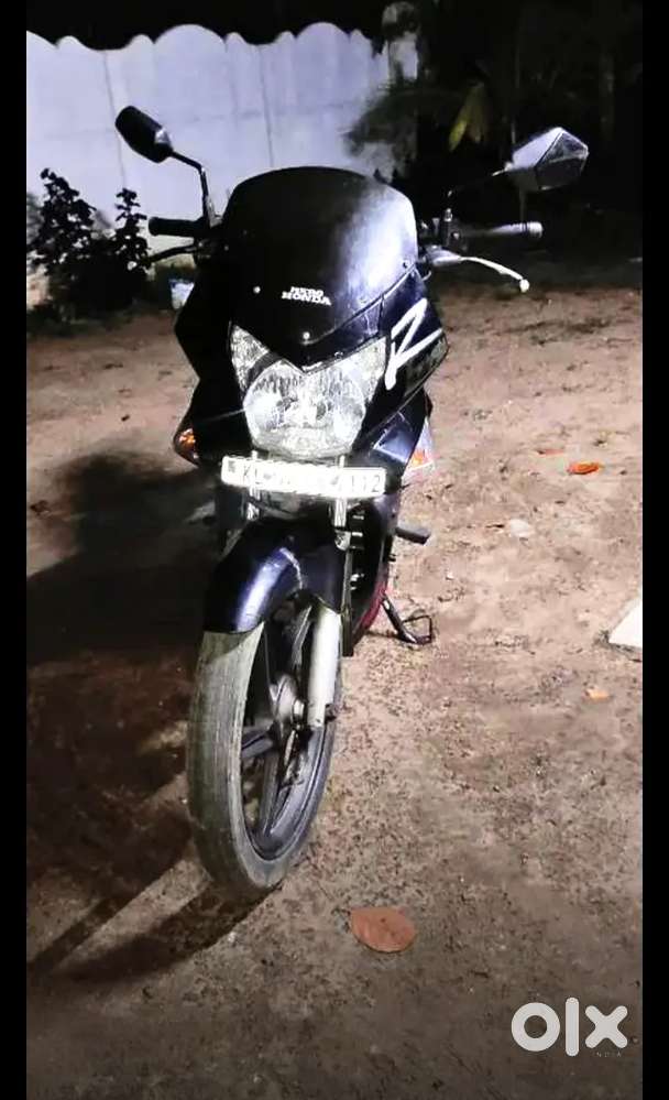 Hero honda karizma