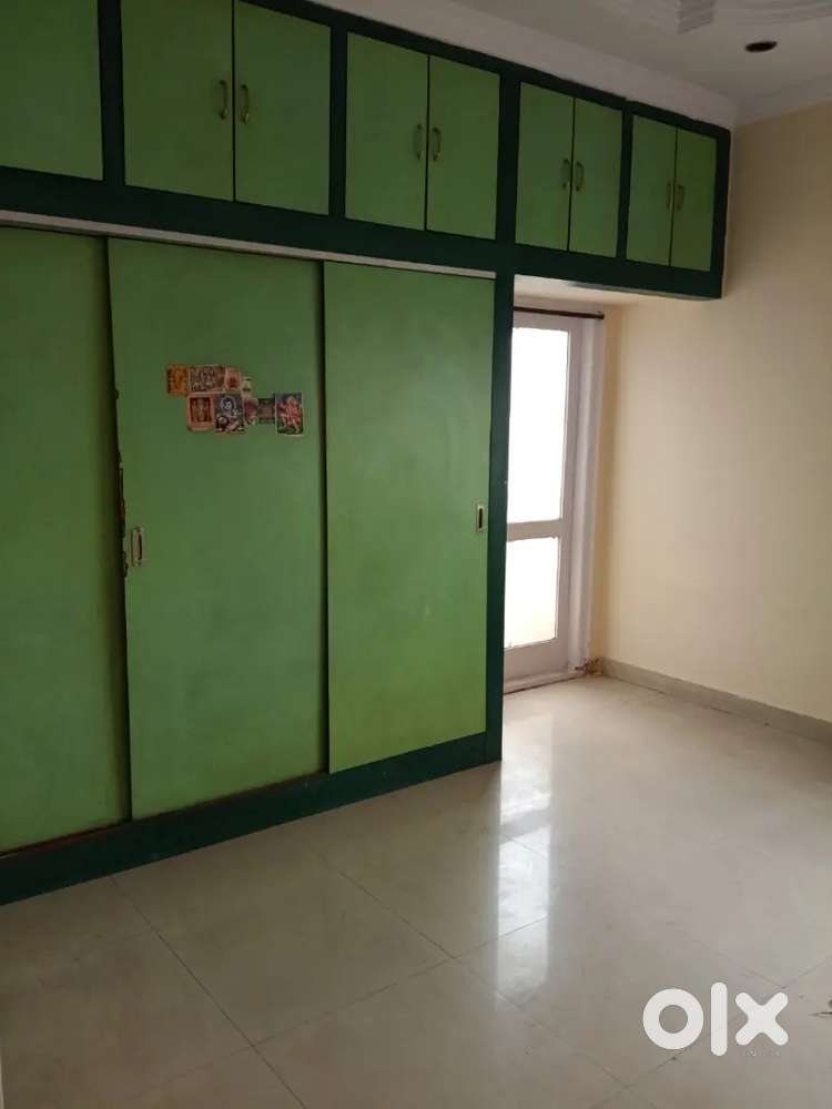 E MARREDPALLY TEACHERS COLONY 3BHK FLAT SALE