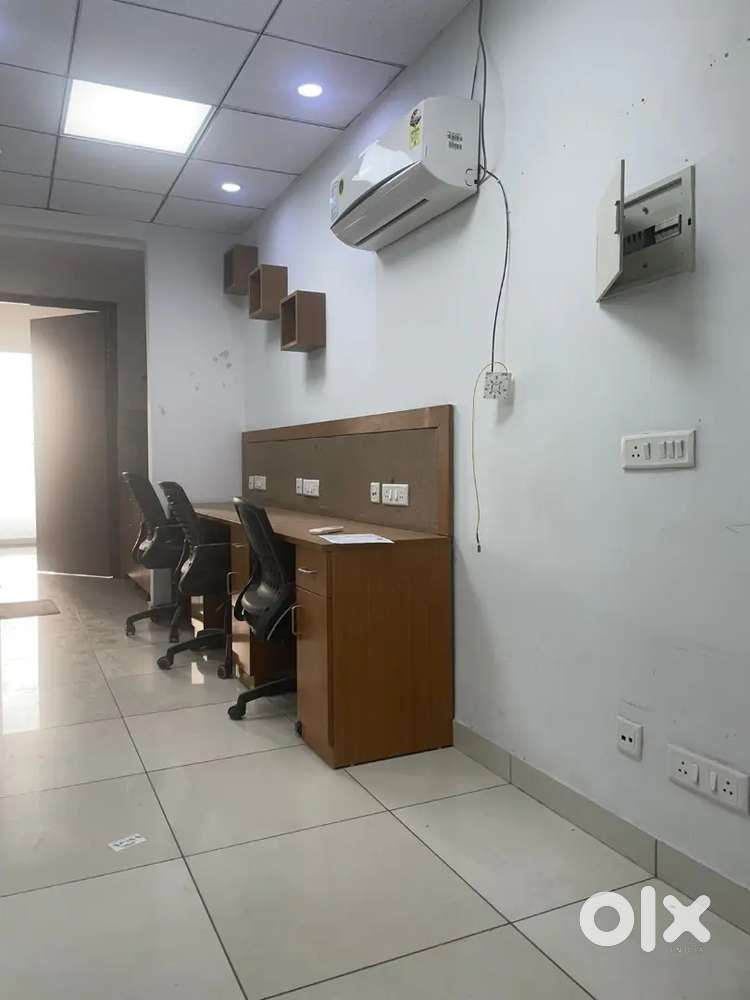 SOHO FULLY FURNISHED CCC