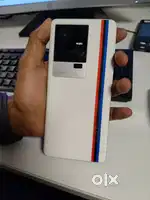 iQOO 11 8/256 gb variant legend edition
