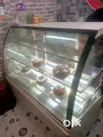 Cake counter