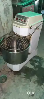 Old Restaurant kitchen euipments used commercial oven mixer bakery