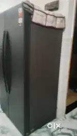 Fridge double door (toshiba company) made in japan